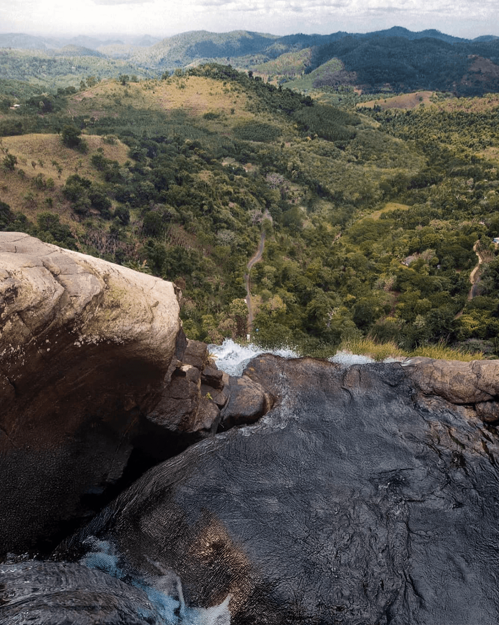 Diyaluma Falls Adventure tour photo 4: Return drive to Ella